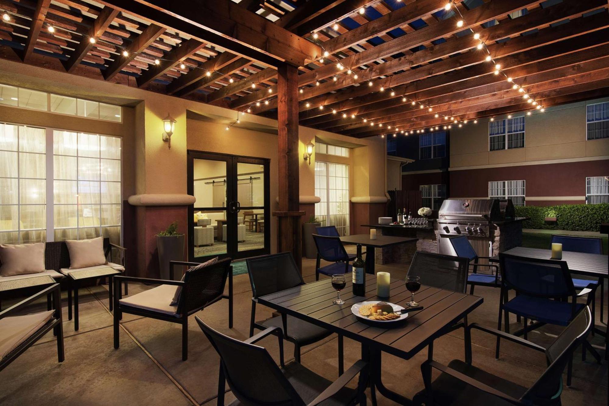 Homewood Suites By Hilton Lubbock Bagian luar foto